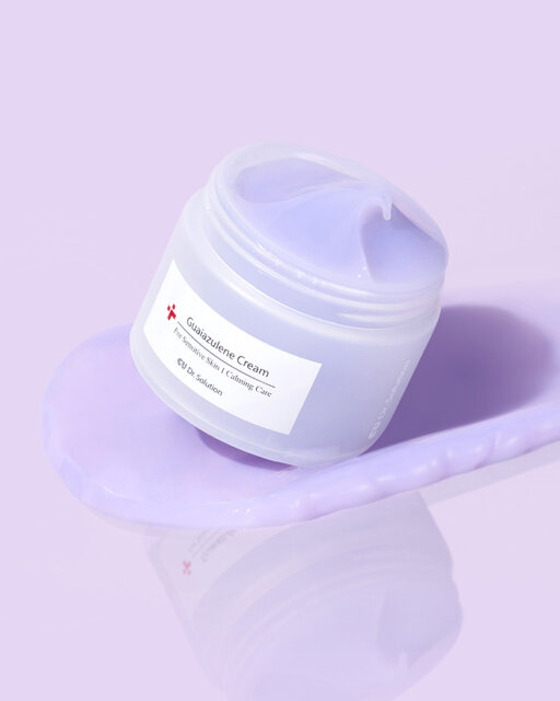 Cuskin Dr.Solution Guaiazulene Cream 50ml Інтенсивний заспокійливий крем з гвайазуленом, троксерутином та менадiоном — Фото 2