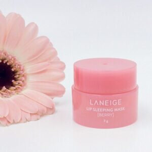 Laneige Lip Sleeping Mask mini (Berry) 3ml Нічна відновлююча маска для губ — Фото 1