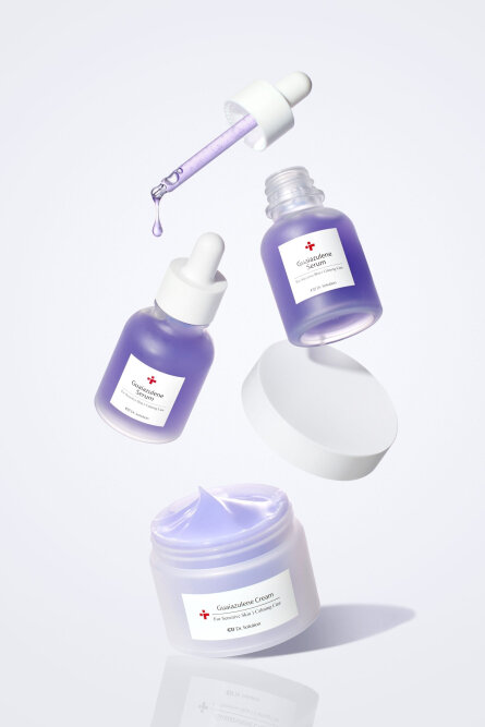 Cuskin Dr.Solution Guaiazulene Serum 30ml Інтенсивна заспокійлива сироватка з гвайазуленом та троксерутином — Фото 3