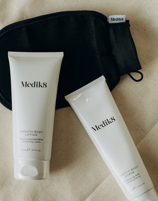 Medik8 Smooth Body Exfoliating Kit Набир для пилинга тела — Фото 1