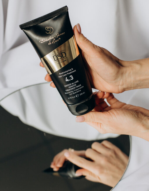 DSD de Luxe 4.3 Dixidox Keratin Treatment Mask 200 ml Відновлююча маска з кератином — Фото 1