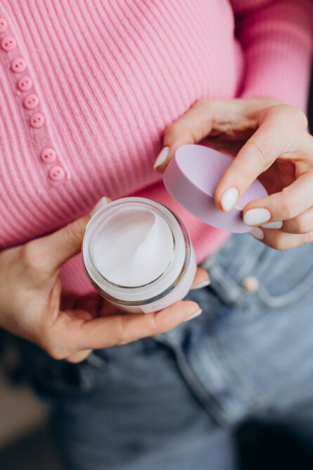 Dr.Ceuracle Vegan Active Berry Lifting Cream 75g Ліфтинг крем-гель з ресвератролом та екстрактом журавлини — Фото 2