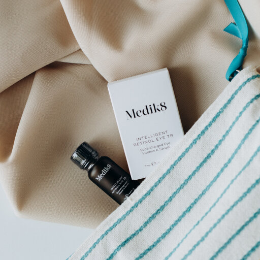 Medik8 Retinol Eye TR 7 ml Сыворотка вокруг глаз с витамином А — Фото 2