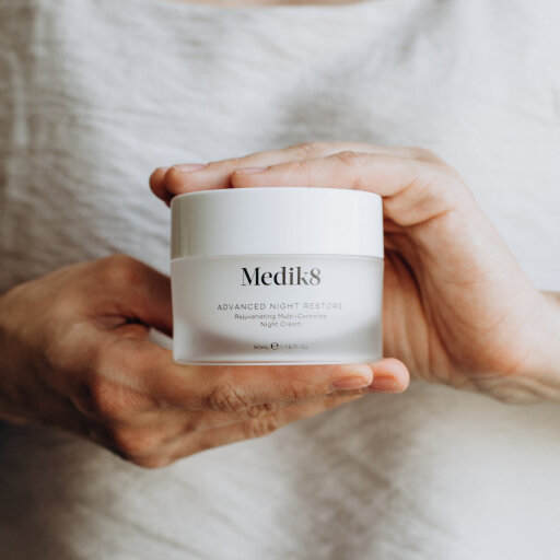Medik8 Advanced Night Restore 50 ml Омолаживающий, восстанавливающий ночной крем для лица — Фото 1