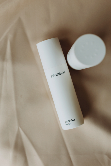 Reviderm Purifying tonic 200ml Тоник для чувствительной жирной кожи, склонной к акне — Фото 1